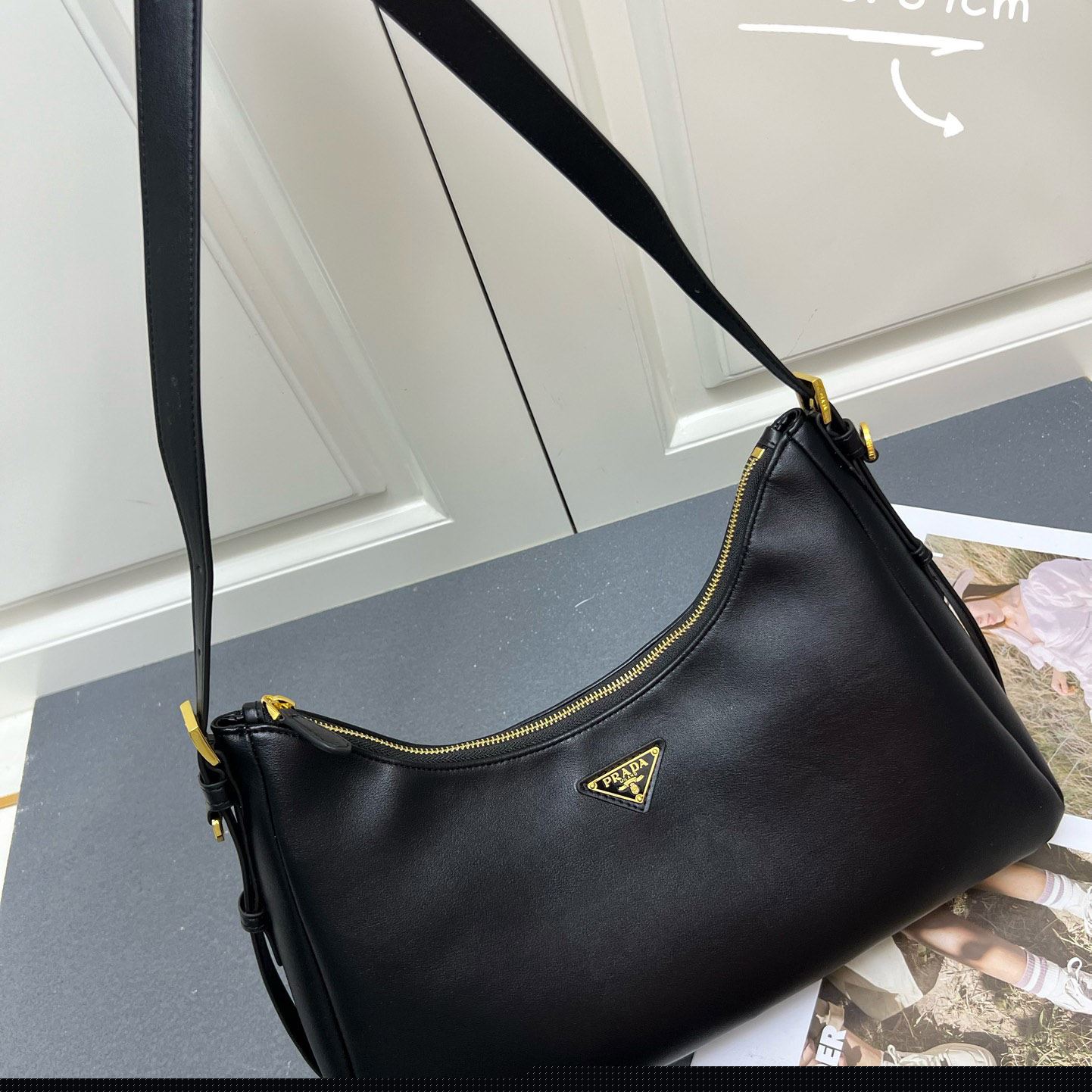 Pra*a top handle bags
